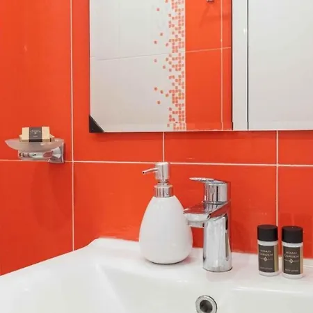 Searent Sunlit With Terrace & Wine Evenings 2 Min Harmani Apartment *