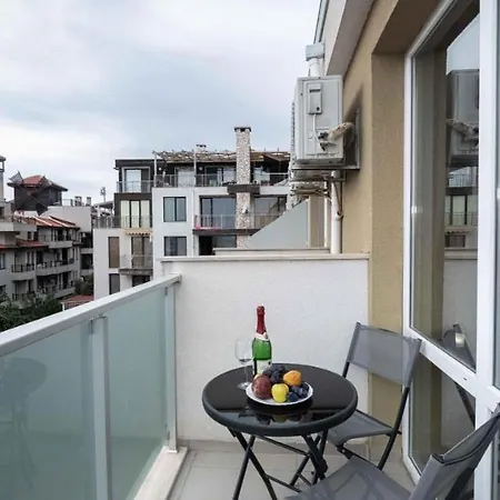 Sunlit - Terrace & Wine Evenings 2 Min Harmani By Searent Apartament Sozopol